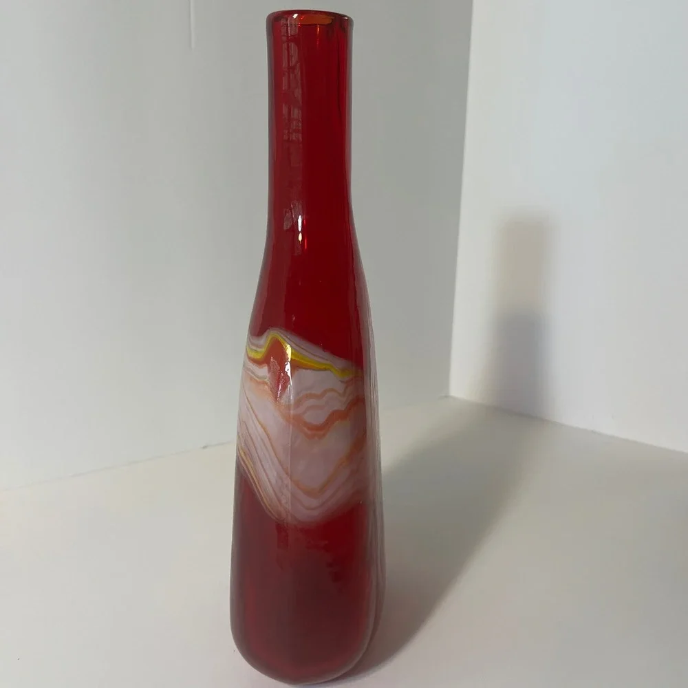 Red Hand Blown Art Glass Vase Long Neck Swirl Pattern Agate Style Decor 12
